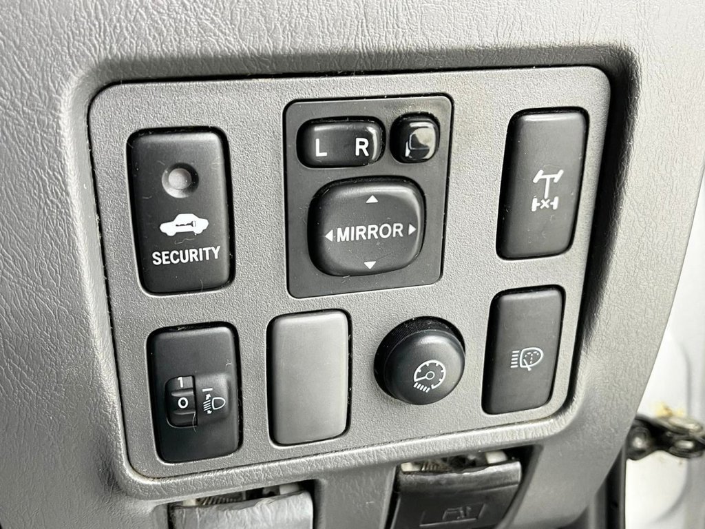 Used Toyota Hilux 2012 for sale - 77227199: Photo 25