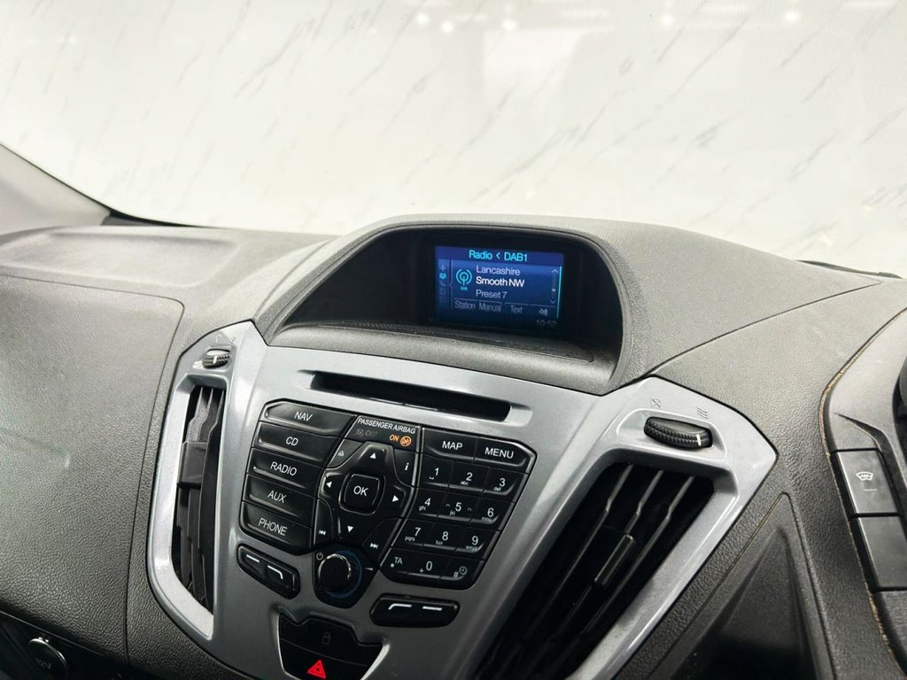 Used Ford Transit Custom 2015 for sale - 77821491: Photo 15