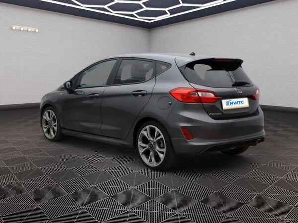 Used Ford Fiesta 2018 for sale - 76267349: Photo 4
