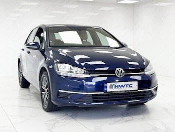 Used Volkswagen Golf 2017 for sale - 79562856: Photo