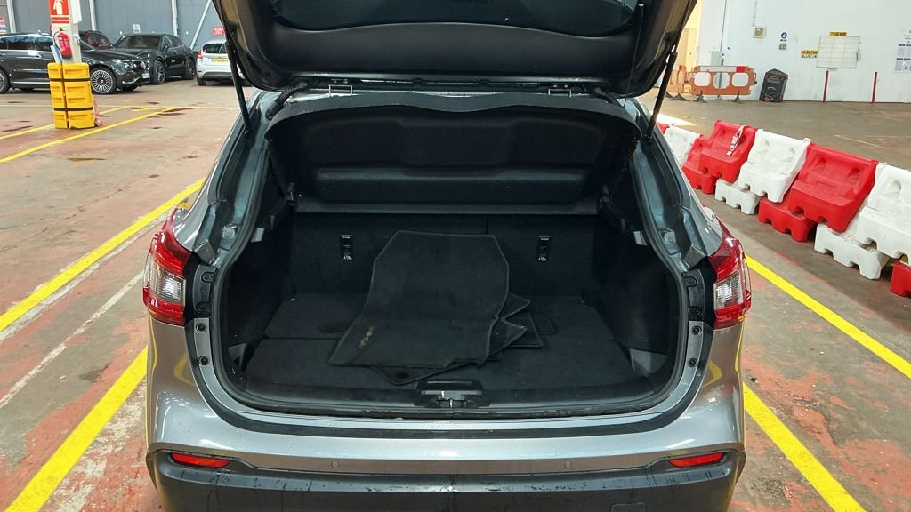 Used Nissan Qashqai 2019 for sale - 76724969: Photo 12