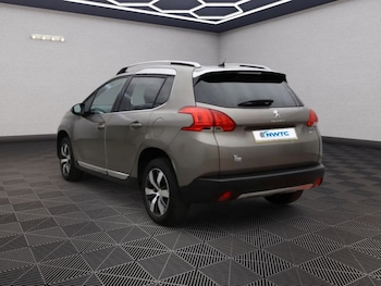 Used Peugeot 2008 2015 for sale - 75715877: Photo