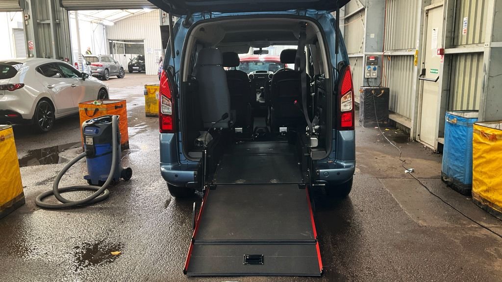 Used Peugeot Partner Tepee 2016 for sale - 76724984: Photo 12