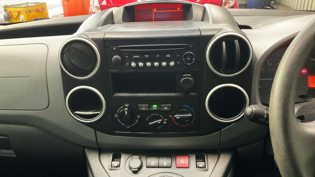 Used Peugeot Partner Tepee 2016 for sale - 76724984: Photo 8