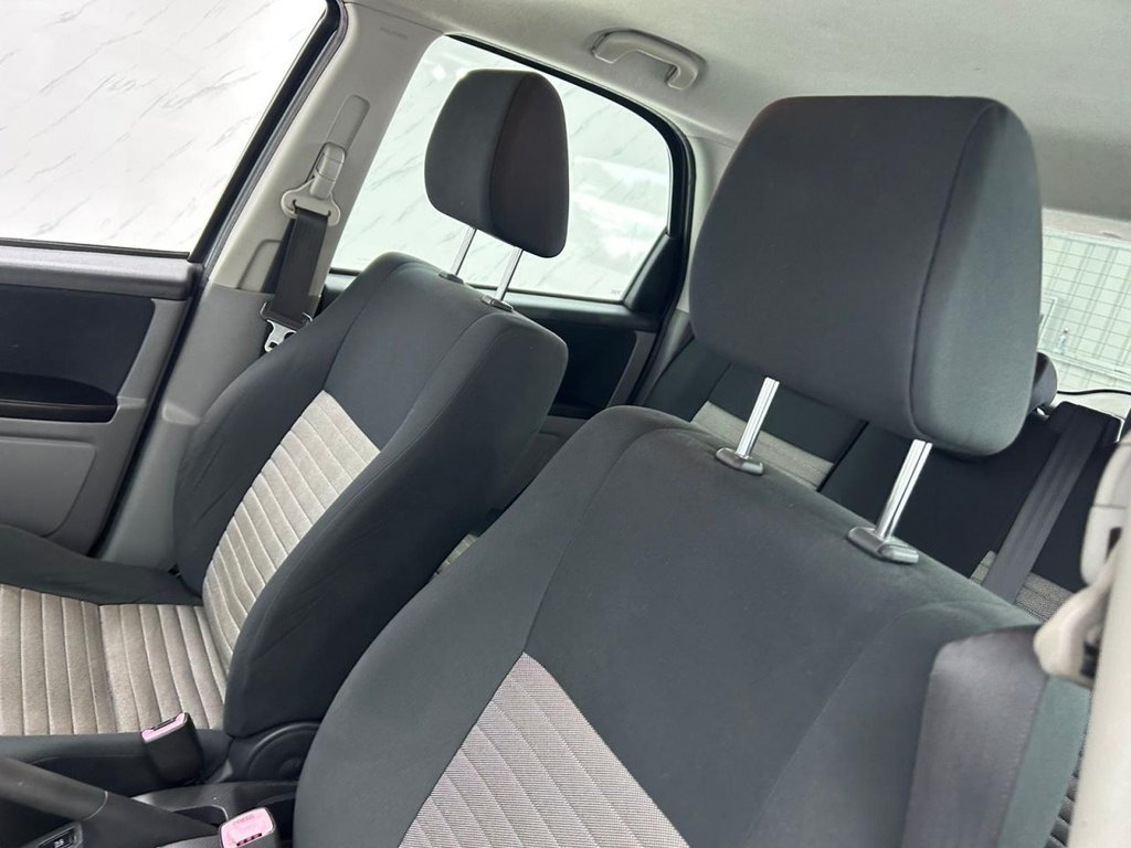 Used Suzuki SX4 2010 for sale - 76105334: Photo 11