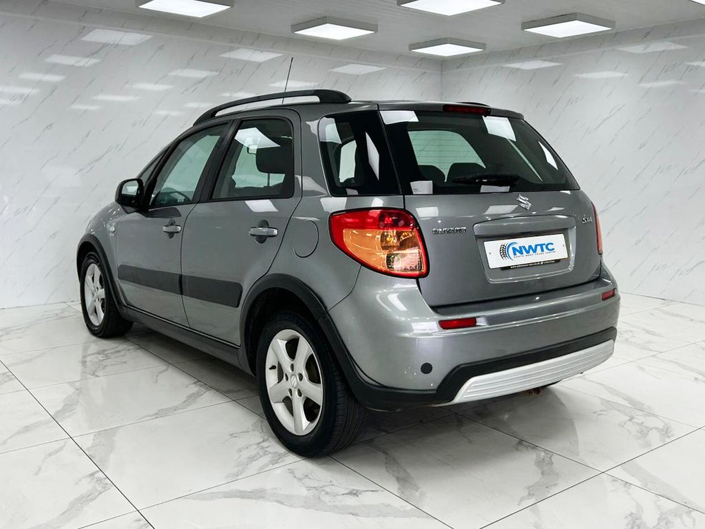 Used Suzuki SX4 2010 for sale - 76105334: Photo 6