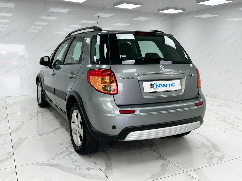 Used Suzuki SX4 2010 for sale - 76105334: Photo 7