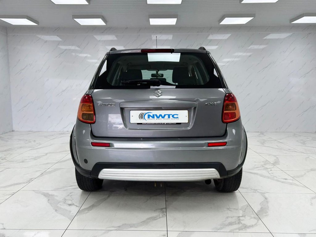 Used Suzuki SX4 2010 for sale - 76105334: Photo 8