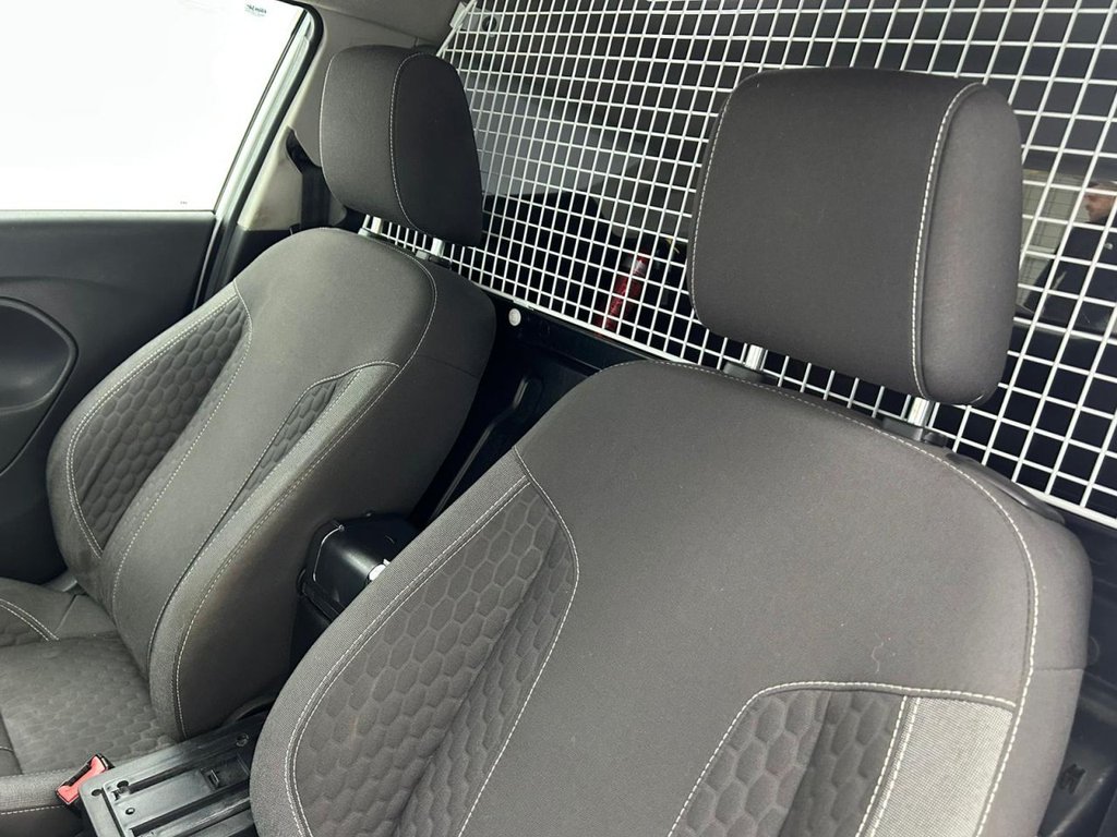 Used Ford Fiesta 2015 for sale - 76527252: Photo 11