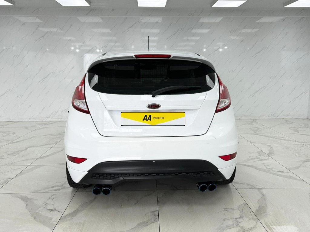 Used Ford Fiesta 2015 for sale - 76527252: Photo 8