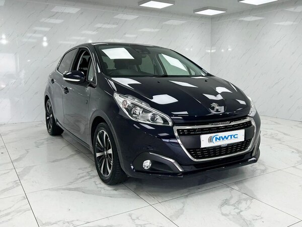 Used Peugeot 208 2019 for sale - 75666146: Photo 2