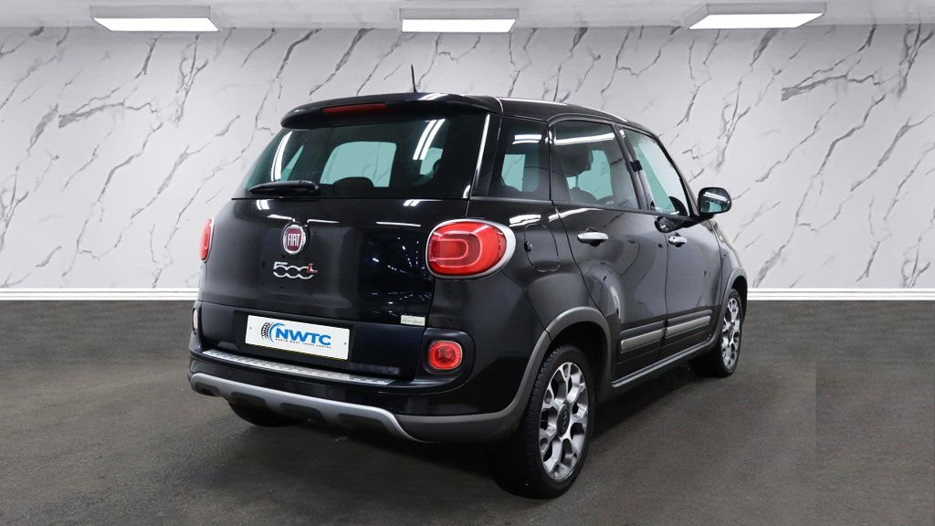 Used Fiat 500L 2017 for sale - 76867922: Photo 5