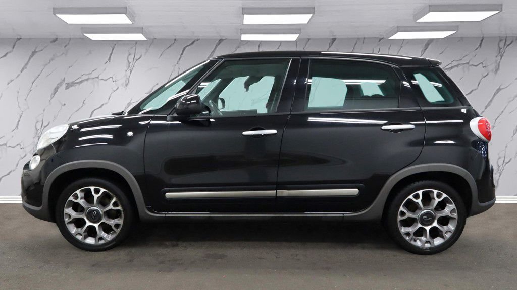 Used Fiat 500L 2017 for sale - 76867922: Photo 7