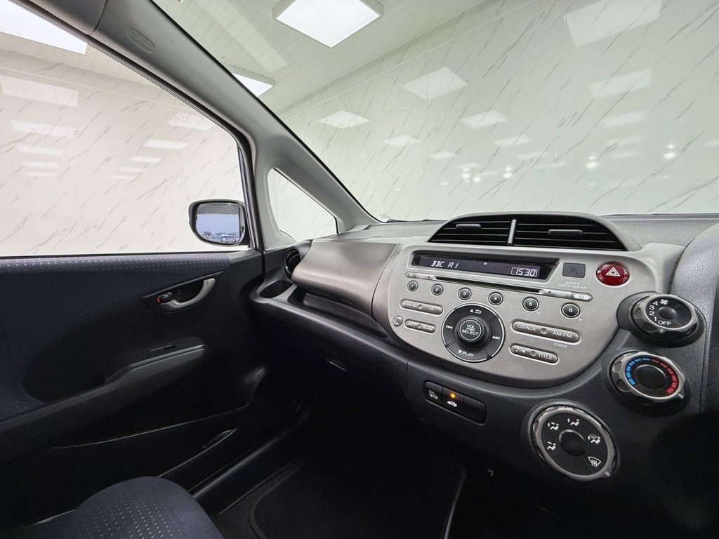 Used Honda Jazz 2009 for sale - 76395914: Photo 15
