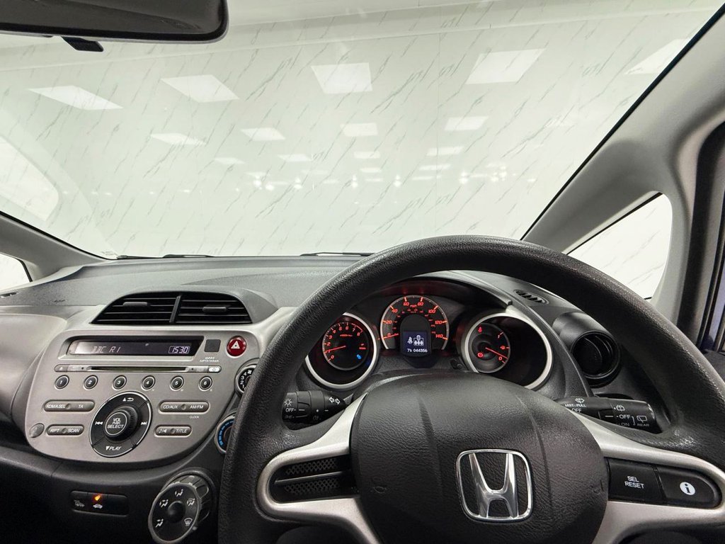 Used Honda Jazz 2009 for sale - 76395914: Photo 18