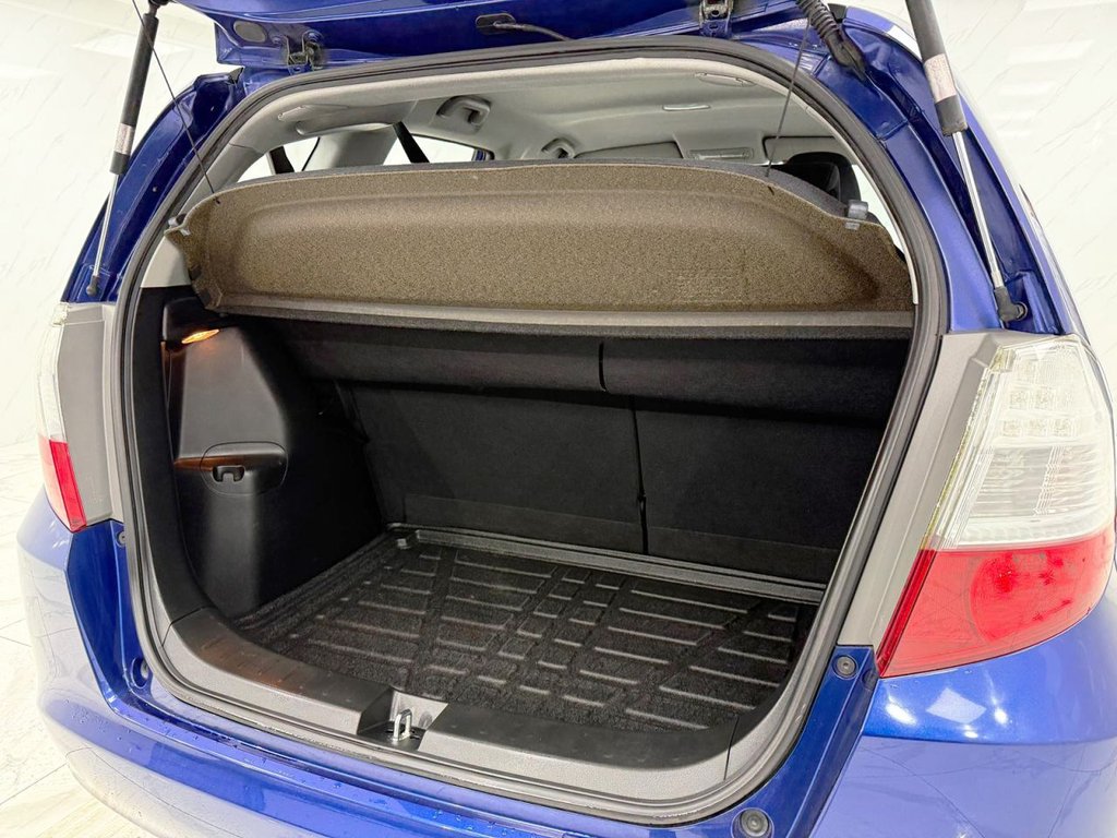 Used Honda Jazz 2009 for sale - 76395914: Photo 20