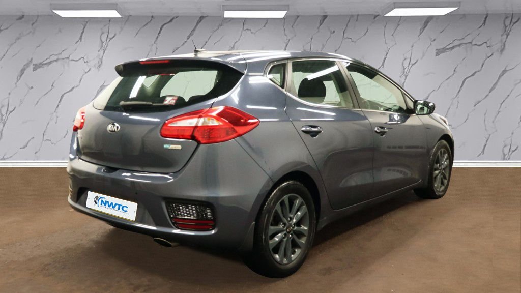 Used Kia Ceed 2016 for sale - 76430271: Photo 5