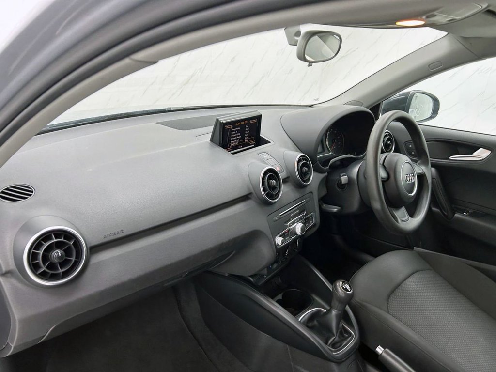 Used Audi A1 2015 for sale - 77250585: Photo 15