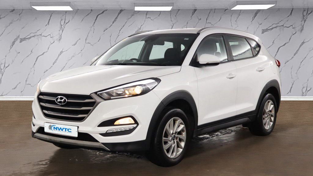 Used Hyundai TUCSON 2017 for sale - 76724960: Photo 3