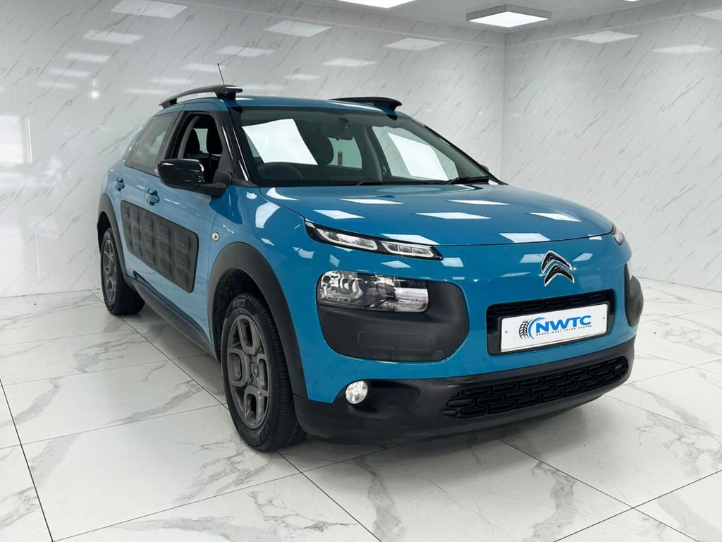Used Citroen C4 Cactus 2018 for sale - 76509739: Photo 2