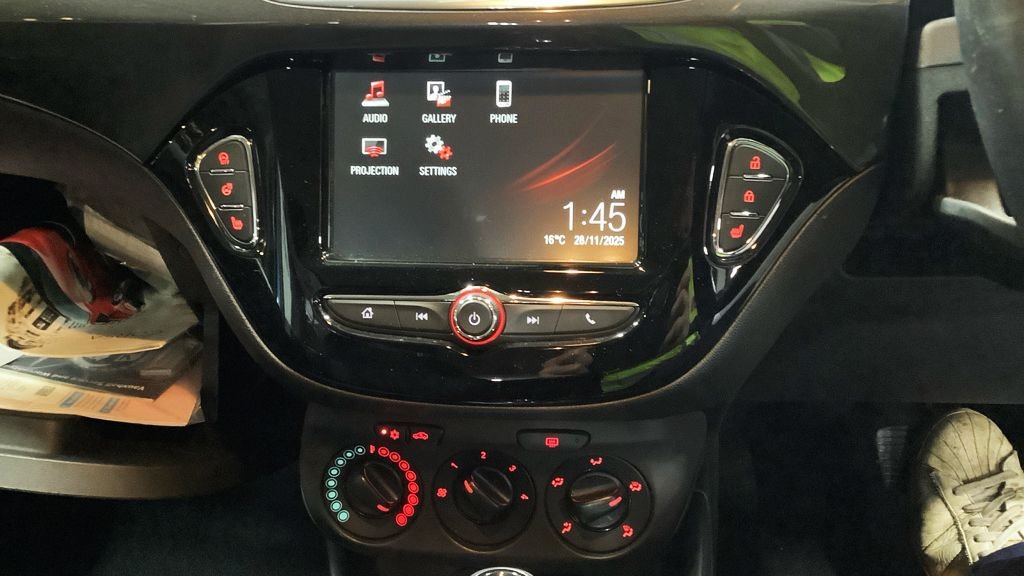 Used Vauxhall Corsa 2016 for sale - 76867933: Photo 7