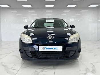Used Renault Megane 2009 for sale - 75703365: Photo