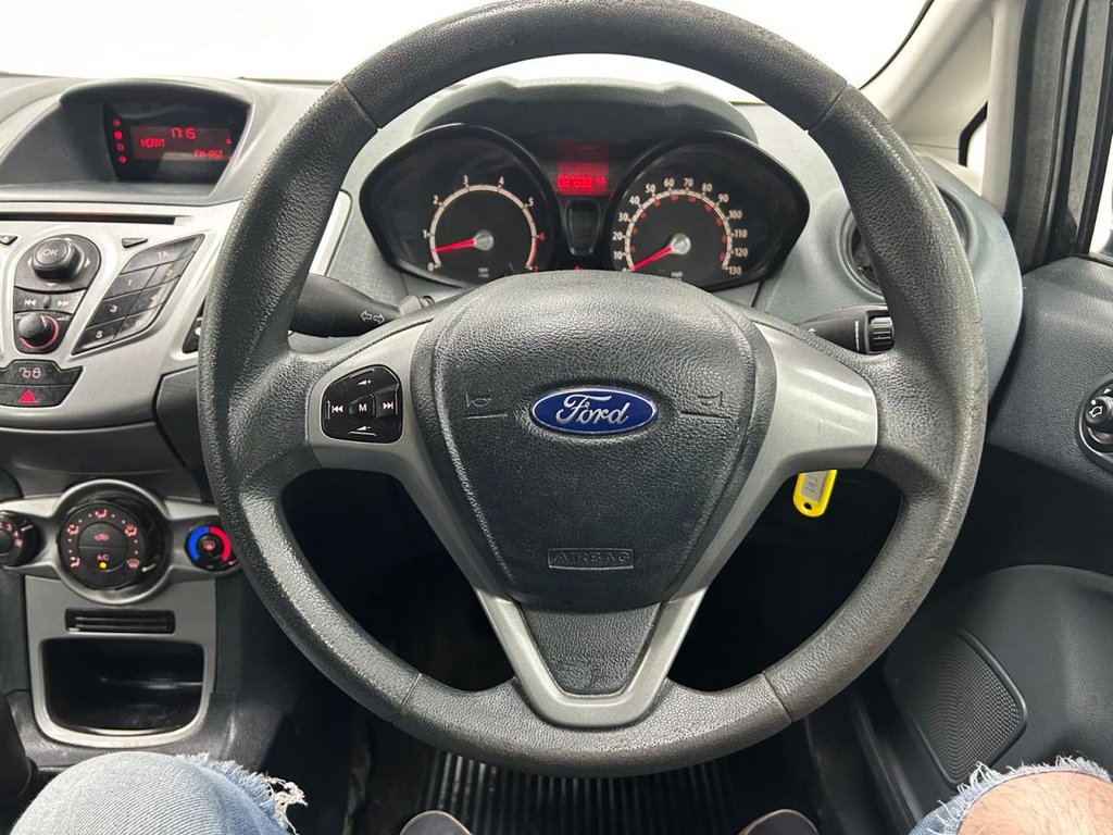 Used Ford Fiesta 2010 for sale - 77171914: Photo 16