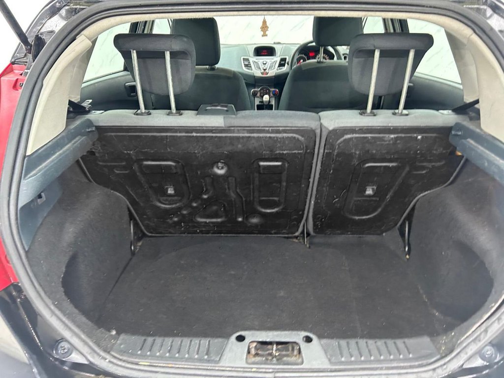 Used Ford Fiesta 2010 for sale - 77171914: Photo 18