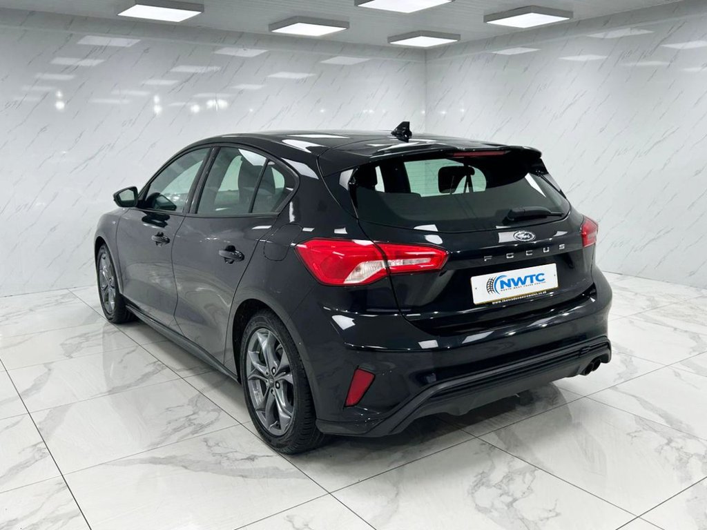 Used Ford Focus 2020 for sale - 77620862: Photo 9