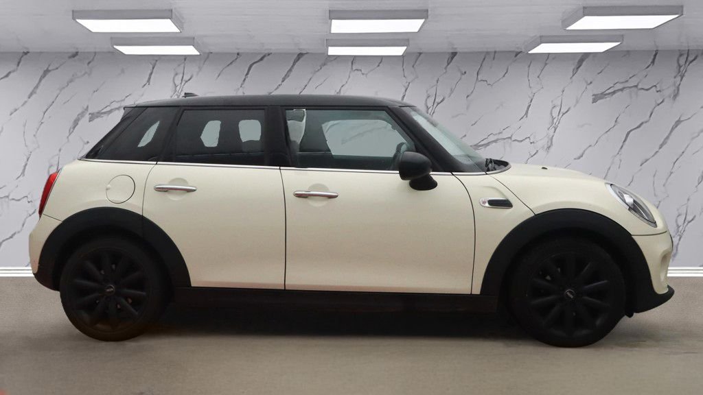 Used MINI Hatch 2018 for sale - 77140216: Photo 6