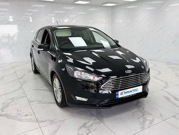 Used Ford Focus 2017 for sale - 78725590: Photo
