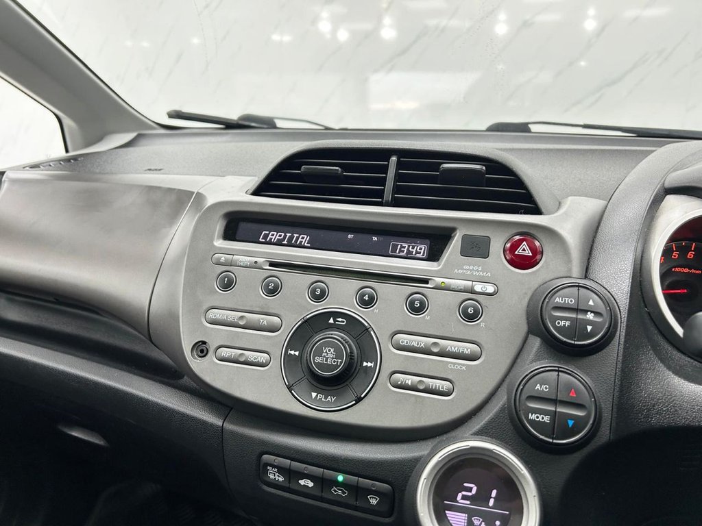 Used Honda Jazz 2010 for sale - 77791991: Photo 14