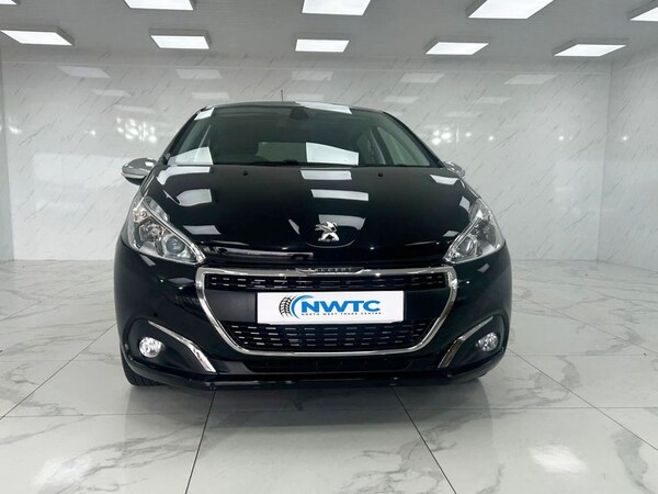 Used Peugeot 208 2018 for sale - 75088138: Photo 3