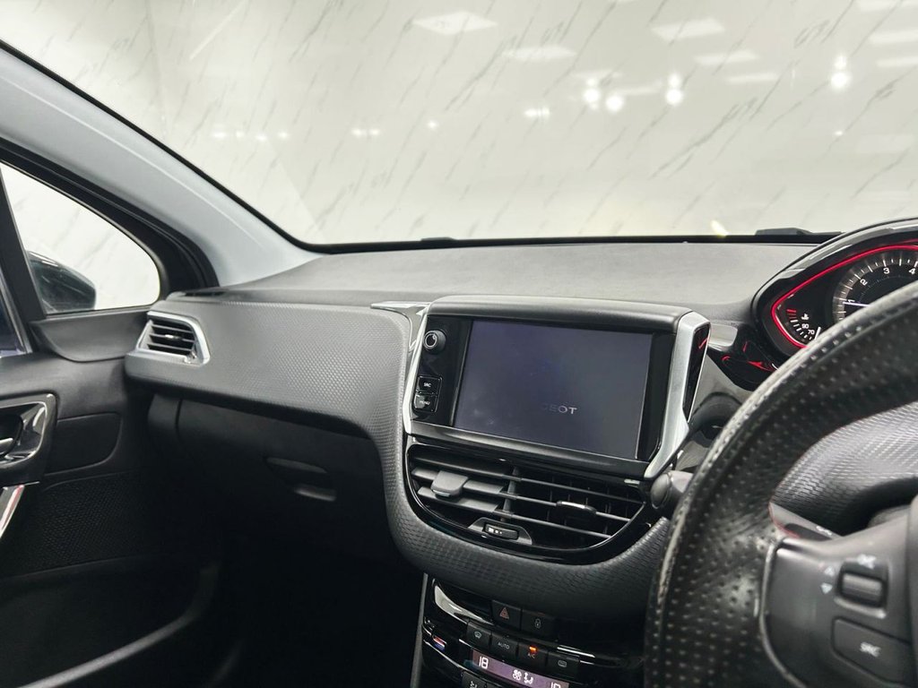 Used Peugeot 2008 2016 for sale - 76223517: Photo 15