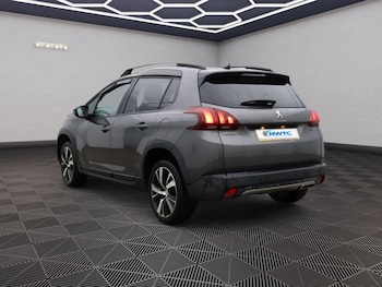 Used Peugeot 2008 2016 for sale - 76223517: Photo