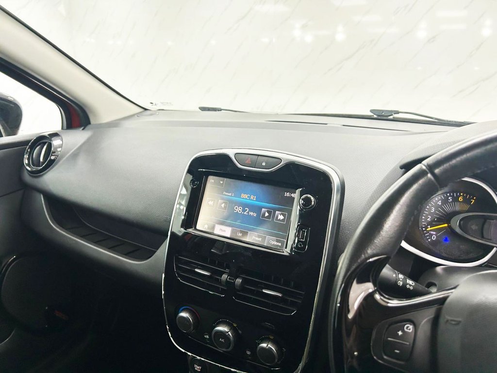 Used Renault Clio 2015 for sale - 77498893: Photo 17