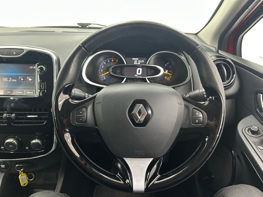 Used Renault Clio 2015 for sale - 77498893: Photo 19