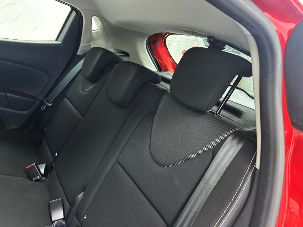 Used Renault Clio 2015 for sale - 77498893: Photo 20