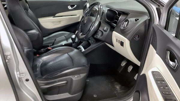 Used Renault Captur 2018 for sale - 76267354: Photo 11
