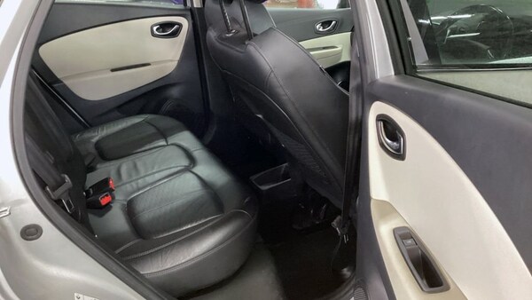 Used Renault Captur 2018 for sale - 76267354: Photo 12