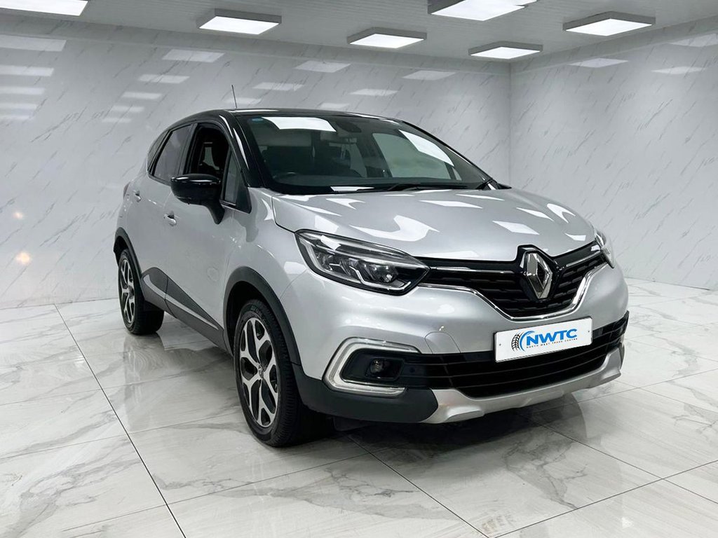 Used Renault Captur 2018 for sale - 76267354: Photo 2