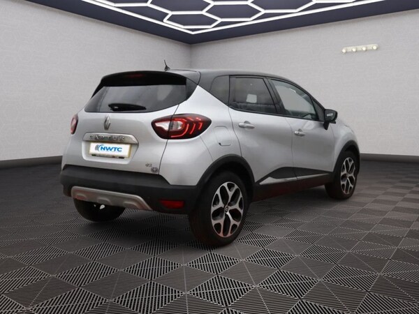 Used Renault Captur 2018 for sale - 76267354: Photo 5