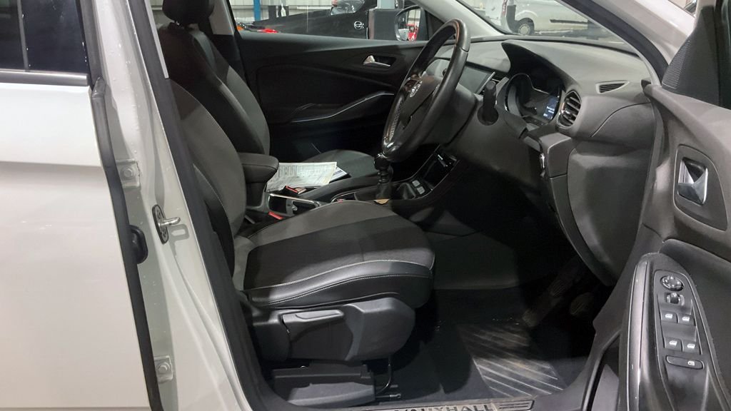 Used Vauxhall Grandland X 2018 for sale - 76356919: Photo 9