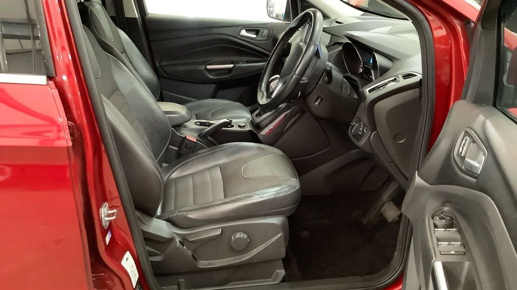 Used Ford Kuga 2016 for sale - 76386535: Photo 10