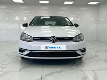 Used Volkswagen Golf 2018 for sale - 75230504: Photo