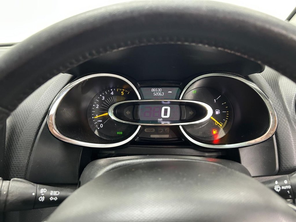Used Renault Clio 2014 for sale - 77546973: Photo 15