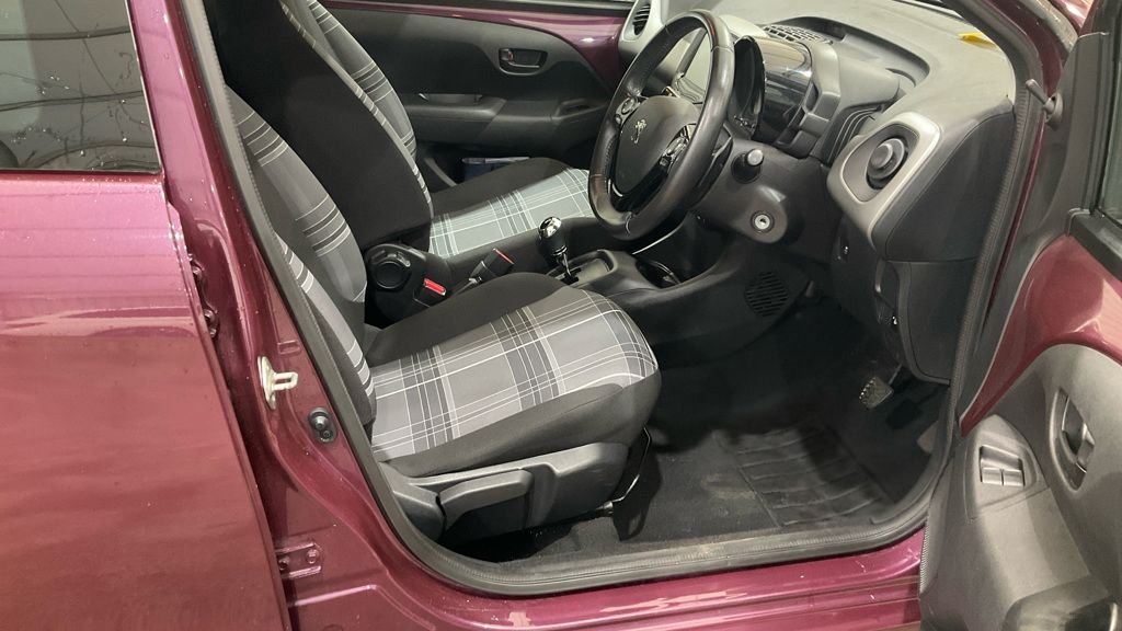 Used Peugeot 108 2016 for sale - 76923900: Photo 10