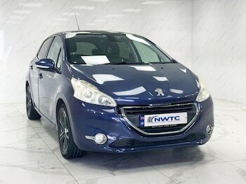Used Peugeot 208 2014 for sale - 79059043: Photo