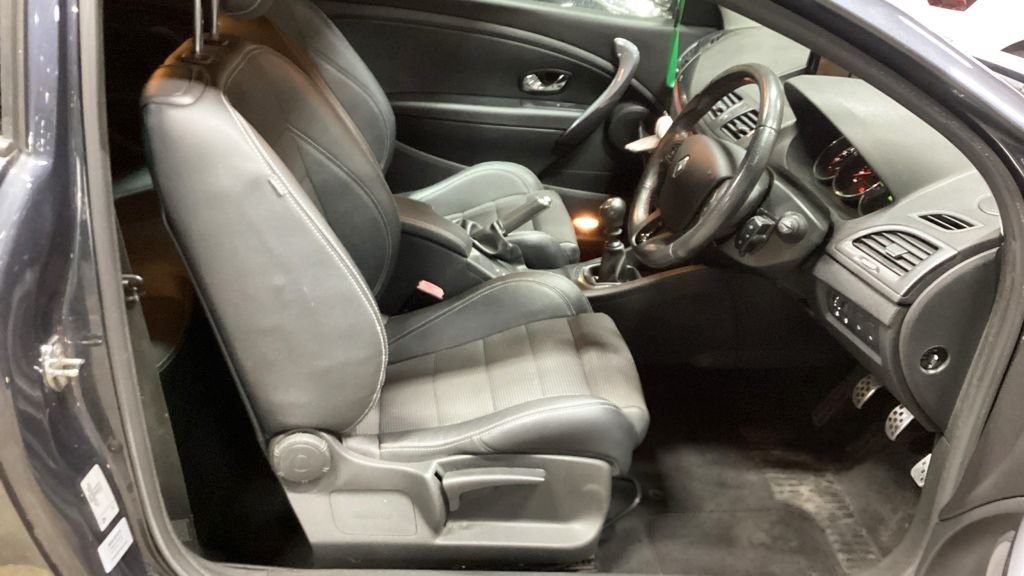 Used Renault Megane 2016 for sale - 77172352: Photo 11