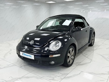 Used Volkswagen Beetle 2010 for sale - 78682761: Photo